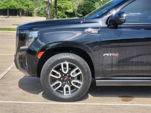 2022 GMC Yukon AT4
