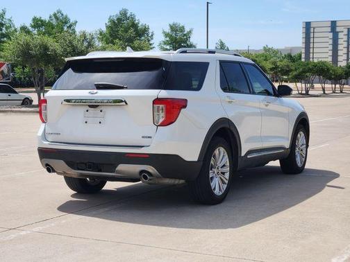 White Metallic 2021 Ford Explorer Limited