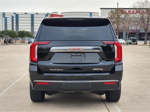 2021 GMC Yukon AT4