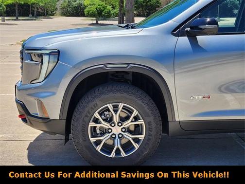 2025 GMC Acadia AT4