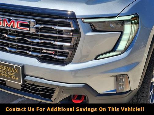 2025 GMC Acadia AT4