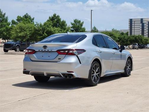 2022 Toyota Camry SE Nightshade
