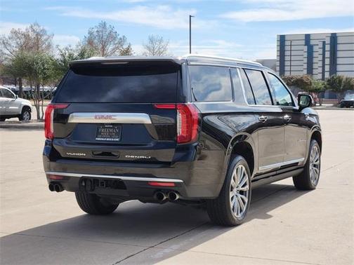 2022 GMC Yukon XL Denali