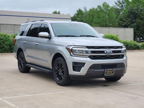 Silver Metallic 2024 Ford Expedition XLT