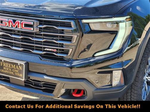 2025 GMC Acadia AT4