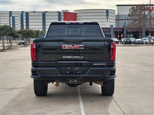 2024 GMC Sierra 2500 Denali