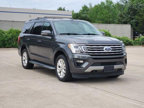 Magnetic 2020 Ford Expedition XLT