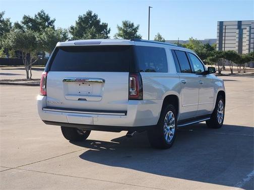 2016 GMC Yukon XL Denali