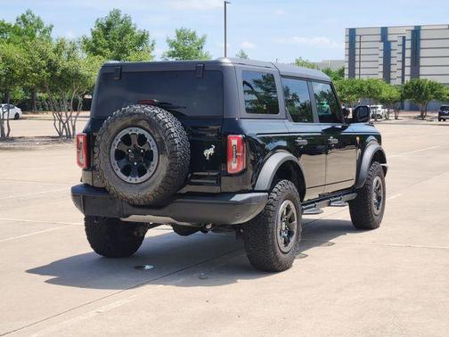 Shadow Black 2023 Ford Bronco Badlands