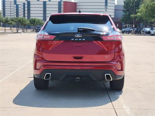 2022 Ford Edge ST