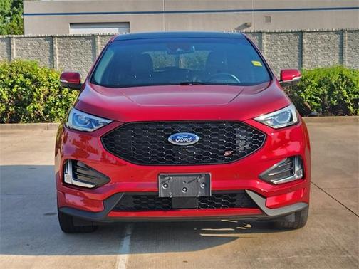 2022 Ford Edge ST