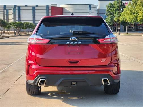 2022 Ford Edge ST