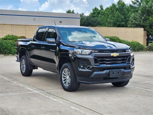 2024 Chevrolet Colorado LT