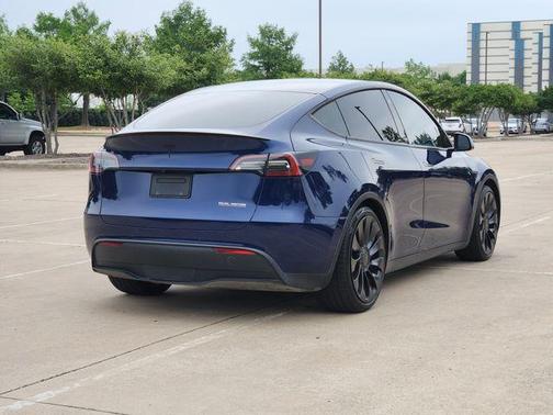 Blue 2022 Tesla Model Y Performance