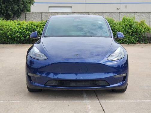 Blue 2022 Tesla Model Y Performance