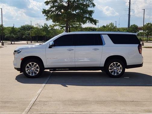 2022 Chevrolet Suburban Premier