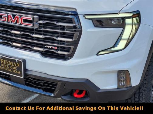 2025 GMC Acadia AT4