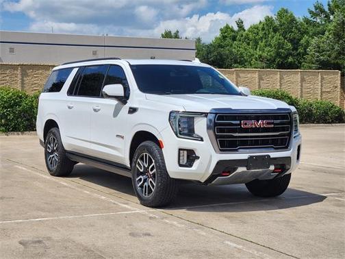 2023 GMC Yukon XL AT4