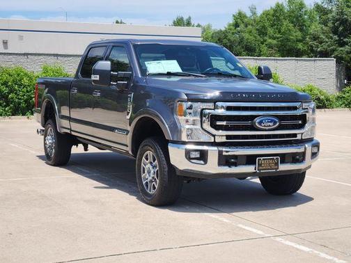 Gray Metallic 2022 Ford F-250 Lariat