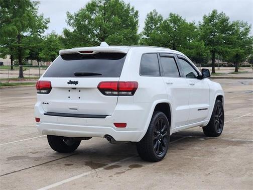 2018 Jeep Grand Cherokee Altitude