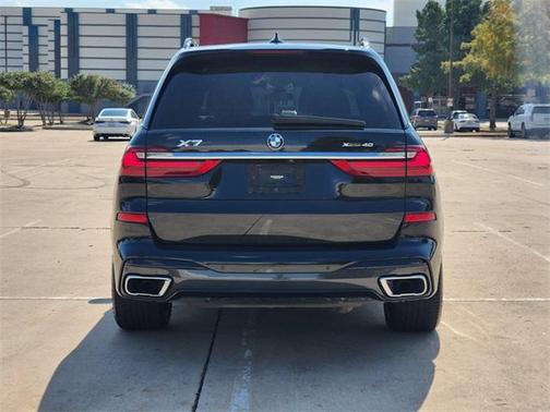2022 BMW X7 xDrive40i