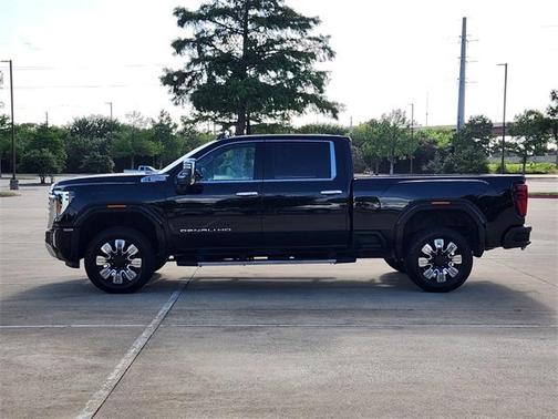 2024 GMC Sierra 2500 Denali