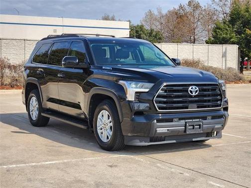 2024 Toyota Sequoia SR5