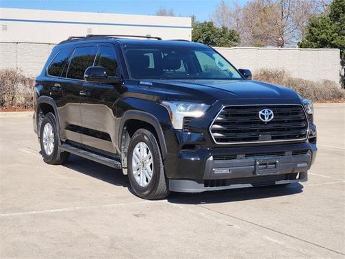 2024 Toyota Sequoia SR5