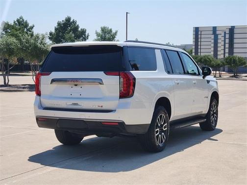2024 GMC Yukon XL AT4
