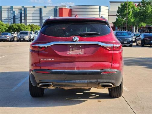 2020 Buick Enclave Essence