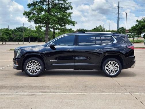 2024 GMC Acadia Denali