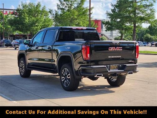 2025 GMC Sierra 1500 AT4