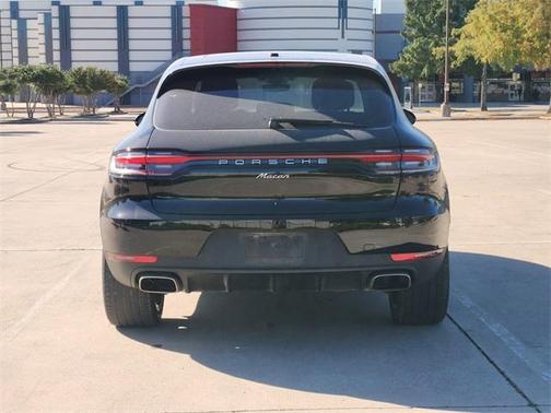 2021 Porsche Macan Base