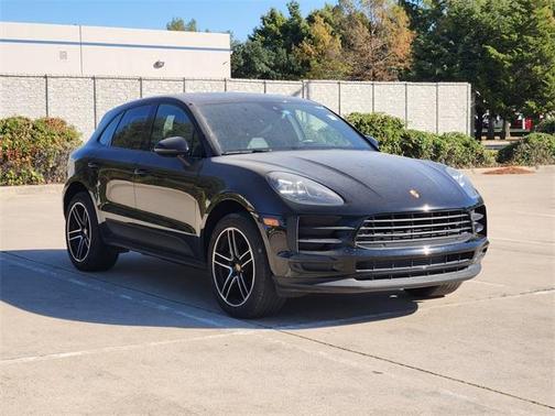 2021 Porsche Macan Base