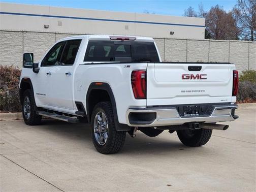 2025 GMC Sierra 2500 SLT