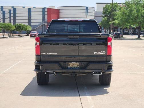 Mosaic Black Metallic 2021 Chevrolet Silverado 1500 High Country