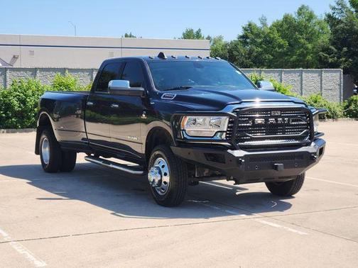 Maximum Steel Metallic 2022 RAM 3500 Big Horn