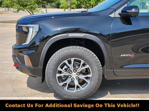 2025 GMC Acadia AT4