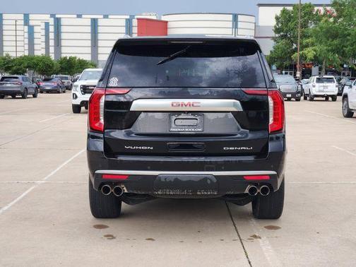 Onyx Black 2024 GMC Yukon Denali
