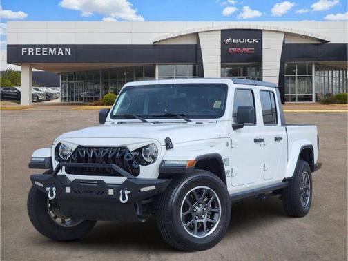 Bright White Clearcoat 2022 Jeep Gladiator Overland