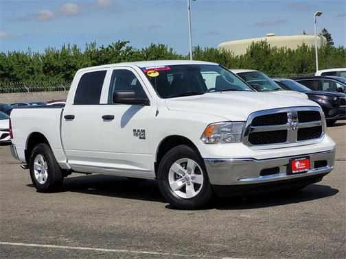2022 RAM 1500 Classic SLT