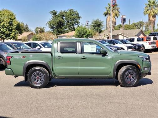 2025 Nissan Frontier PRO-X