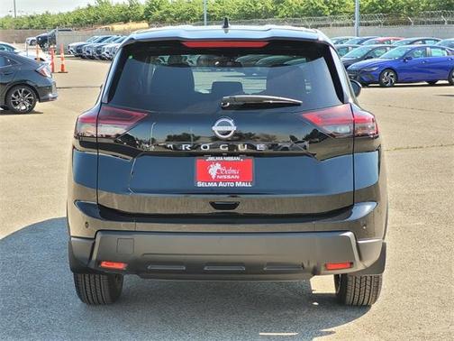 2025 Nissan Rogue S