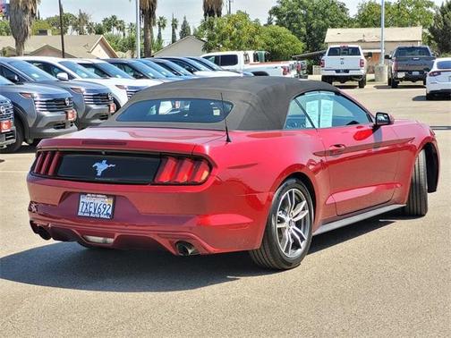 2017 Ford Mustang V6