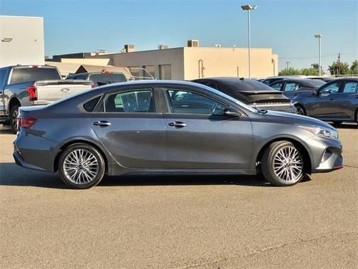 2022 Kia Forte GT-Line