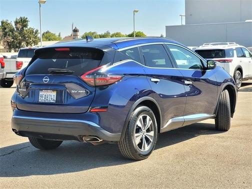 2023 Nissan Murano SV