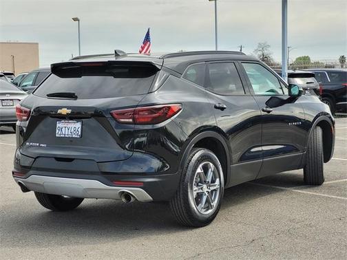 2024 Chevrolet Blazer LT