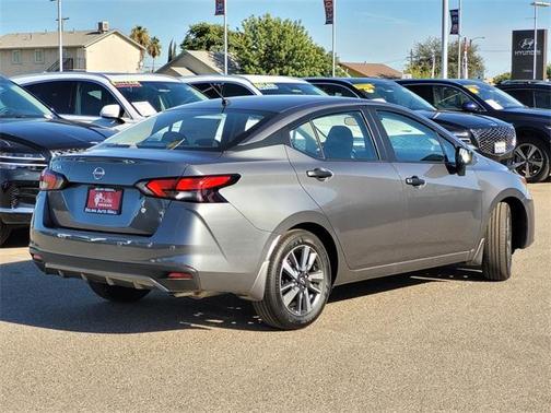 2025 Nissan Versa S