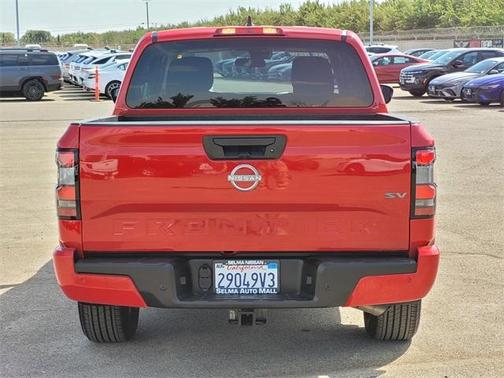 2023 Nissan Frontier SV