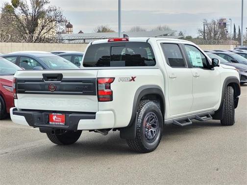 2025 Nissan Frontier PRO-X